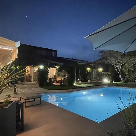 Belle Calme, Piscine, 4 Climatisees A 8km De Montpellier Classee Meuble De Tourisme 4 Etoiles
