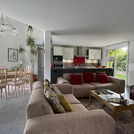 Villa Belle Calme, Piscine, 4 Climatisees A 8km De Montpellier Classee Meuble De Tourisme 4 Etoiles